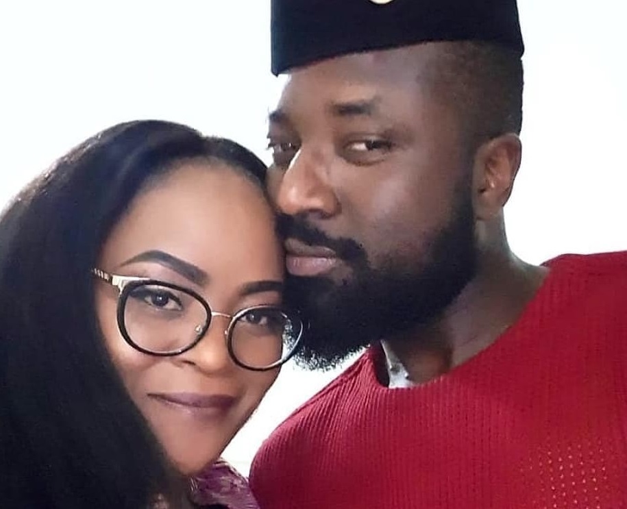 Elikem assures his sugar mummy with a promise ring as divorce with pokello still pends