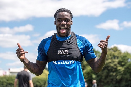 Jeffrey Schlupp begins pre-season with Crystal Palace