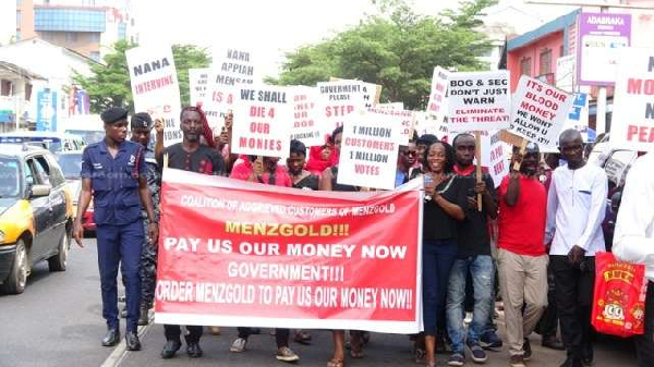 Menzgold clients demonstrating
