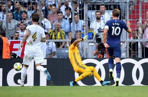 Audi Cup: Tottenham pip lacklustre Real Madrid to reach final
