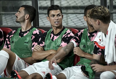 South Korean football fans to sue over Ronaldo benching