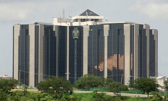 Nigeria’s central bank quashes talk of exchange-rate policy change