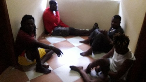 Kidnappers of Canadian girls demanded $800k , all six remanded