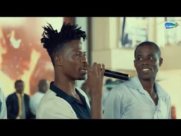 Kwesi Arthur and his father