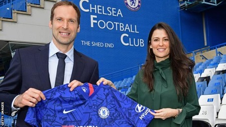 Former keeper Petr Cech returns to Chelsea as technical advisor