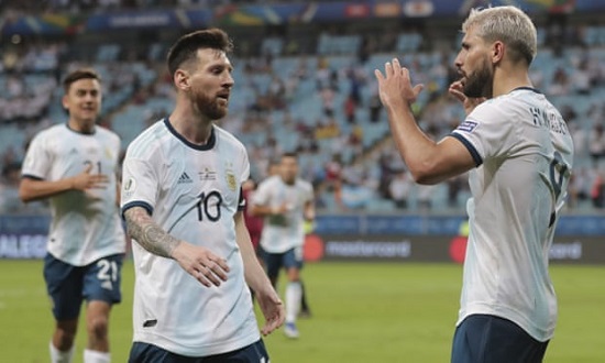 Copa America: Sergio Agüero guides Argentina past Qatar to reach last eight