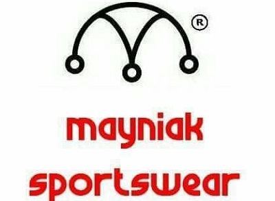 PHOTOS: Ghanaian sportswear giants Manyiak agree one year deal with Cameroonian club 