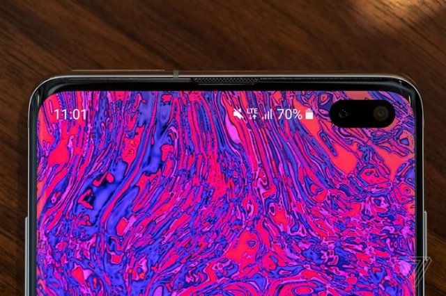 https://www.primenewsghana.com/tech/we-compared-the-samsung-galaxy-fold-with-the-huawei-mate-x-and-the-winner-was-clear.html