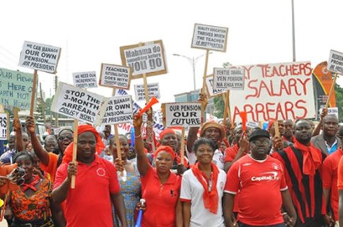 Newly recruited teachers to hit the streets on May 17 over unpaid salaries