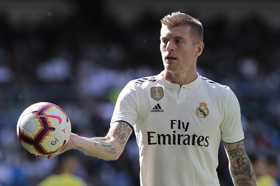 Toni Kroos fires warning to Paul Pogba over Real Madrid's move