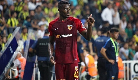  Bernard Mensah pens three-year deal with Kayserispor
