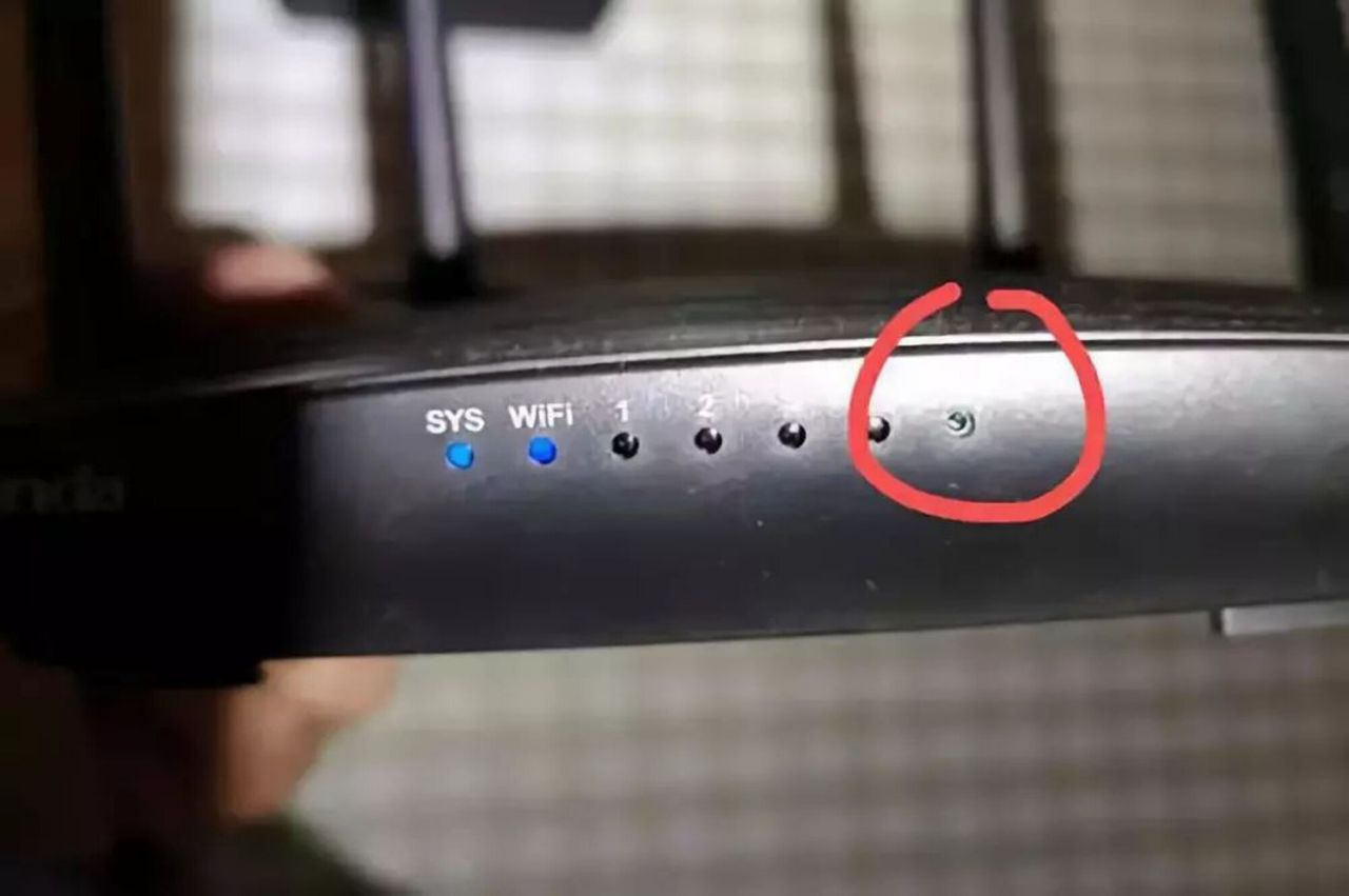 Woman finds hidden camera inside Wi-Fi router at her apartment