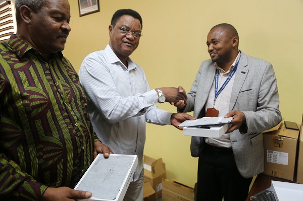 MPs receiving tablets