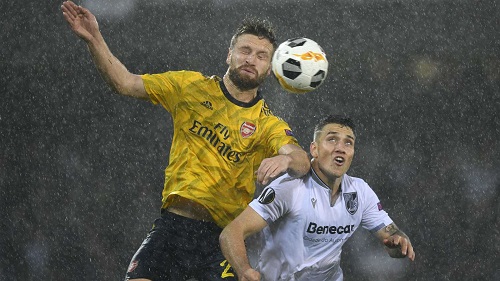 Europa League: Vitoria hold Arsenal to a draw