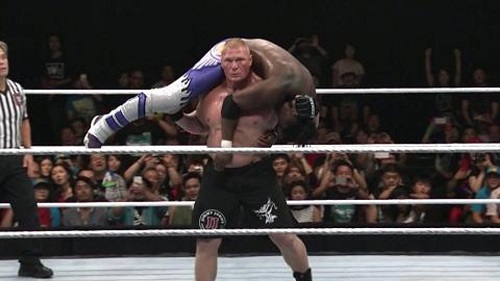Brock Lesnar defeats Kofi Kingston