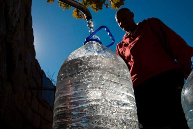 'Don't panic' over water crisis, South Africans told