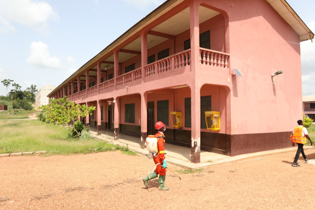 Bibiani, Chirano, Sefwi Wiaso SHS and others fumigated in Western North Region 4