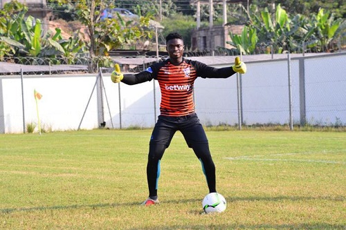 Medeama goalkeeper Eric Ofori