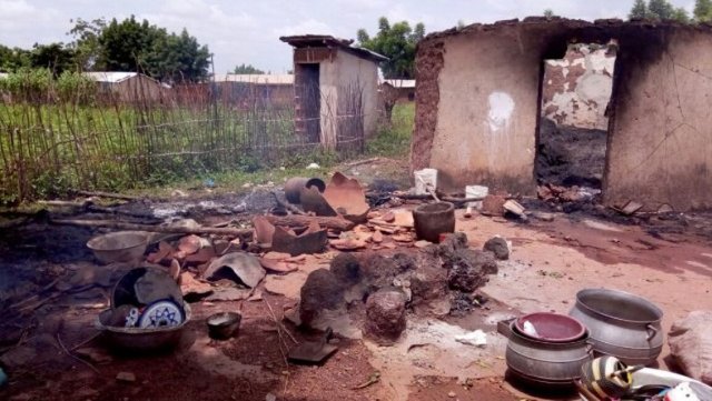 Many houses burnt following clashes in Kpatinga