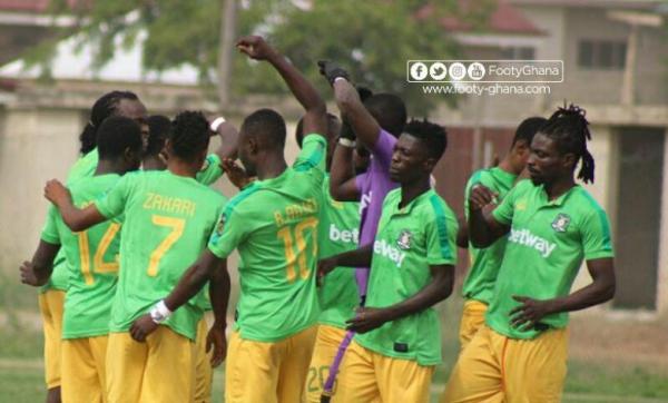 Aduana Stars