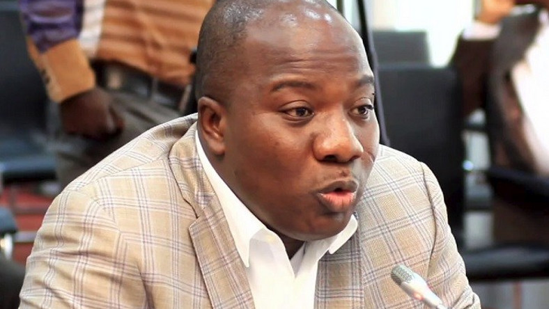 Mahama Ayariga