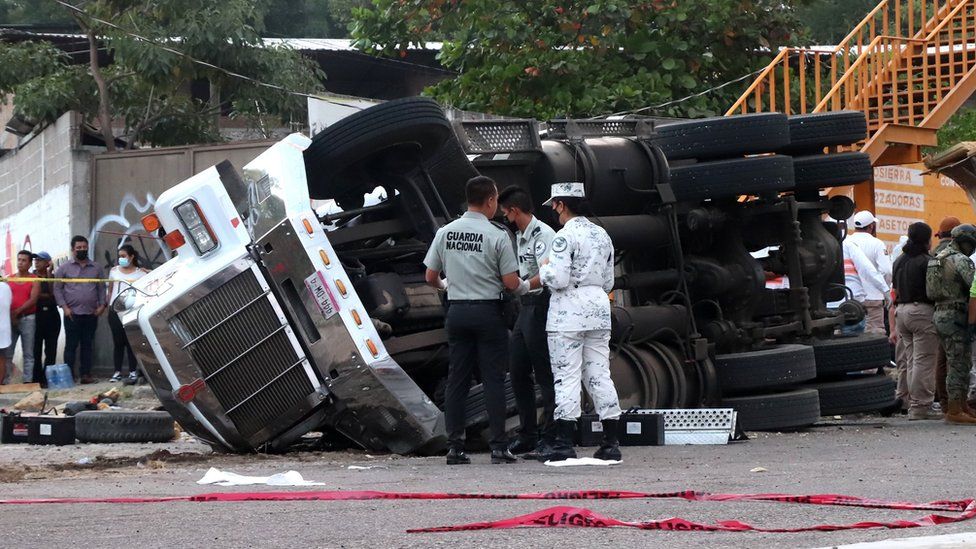 Mexico truck crash At least 53 people killed as trailer overturns