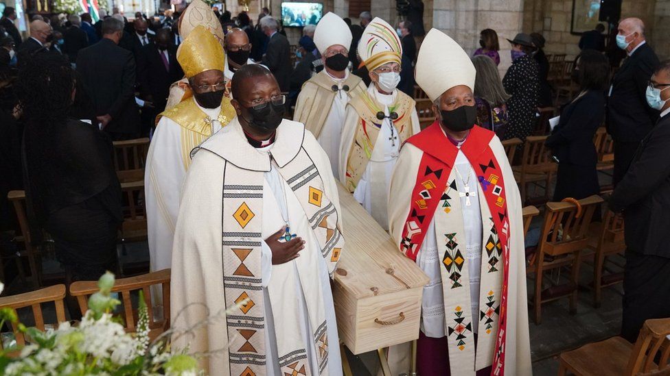 About 100 people attended Desmond Tutu's modest funeral on New Year's Day