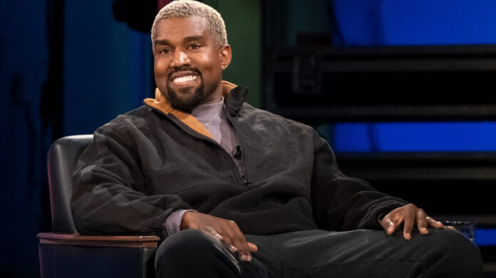 Kanye West wants a cut of paparazzis’ earnings