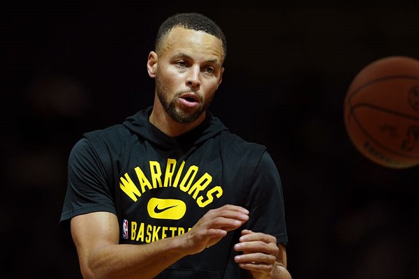Nov 26, 2021; San Francisco, California, USA; Golden State Warriors guard Stephen Curry (30) warms up before the game against the Portland Trail Blazers at Chase Center. Mandatory Credit: Darren Yamashita-USA TODAY Sports