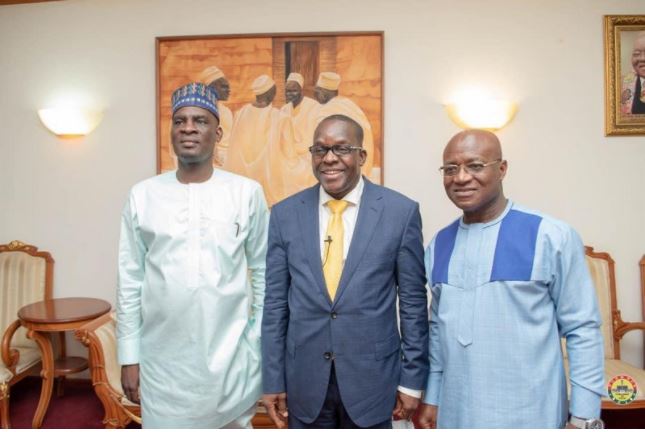 L-R: Minority Leader, Haruna Iddrisu; Speaker, Alban Bagbin and Majority Leader, Osei Kyei-Mensah-Bonsu
