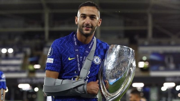 Ziyech had his right arm heavily strapped up after the injury