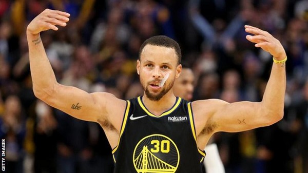 Stephen Curry, a two-time NBA most valuable player, is bidding to win a fourth championship with the Warriors