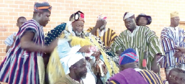 Ya-Na Abukari II, the Overlord of Dagbon, speaking at the meeting