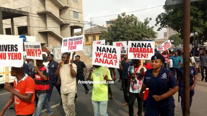 COPEC demonstration: Drivers call for reduction in petroleum prices